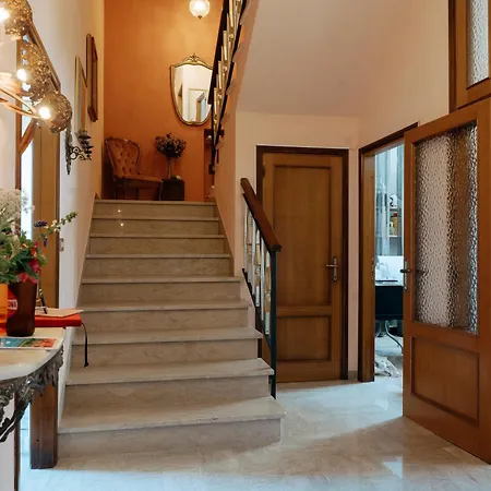 Rum i privatbostad Casa Agello Boutique *